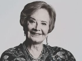 Glória Menezes