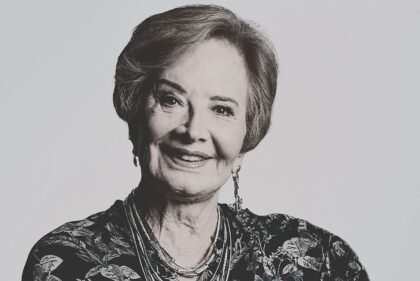 Glória Menezes
