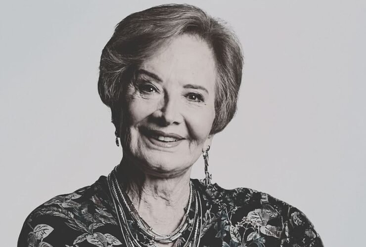 Glória Menezes
